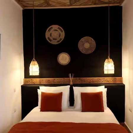 Riad Ptit Kech, Bassin Terrasse - Petits Dejeuners Marrakesh Eksteriør bilde