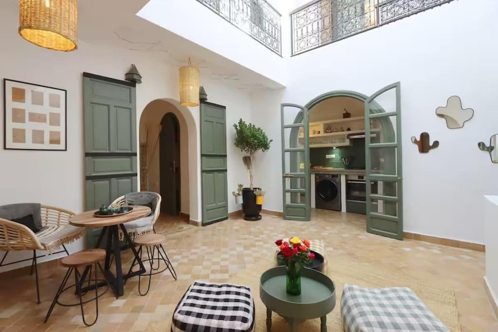 Riad Ptit Kech, Bassin Terrasse - Petits Dejeuners Marrakesh Eksteriør bilde