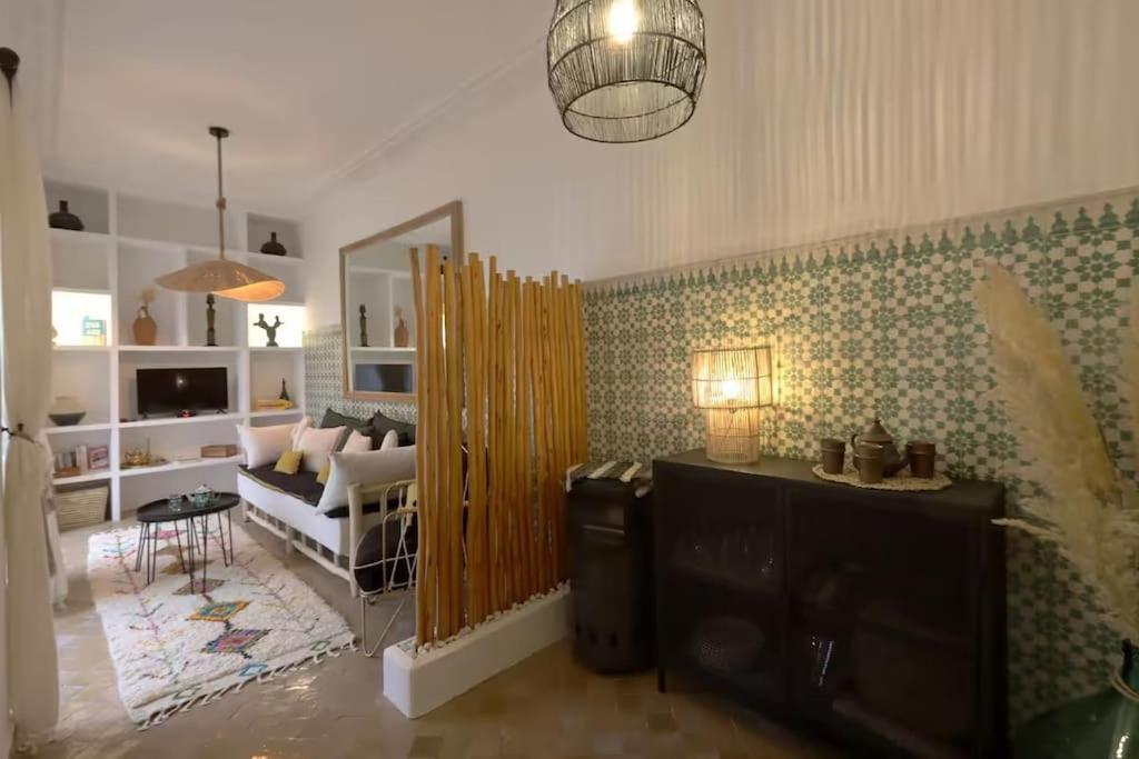 Riad Ptit Kech, Bassin Terrasse - Petits Dejeuners Marrakesh Eksteriør bilde